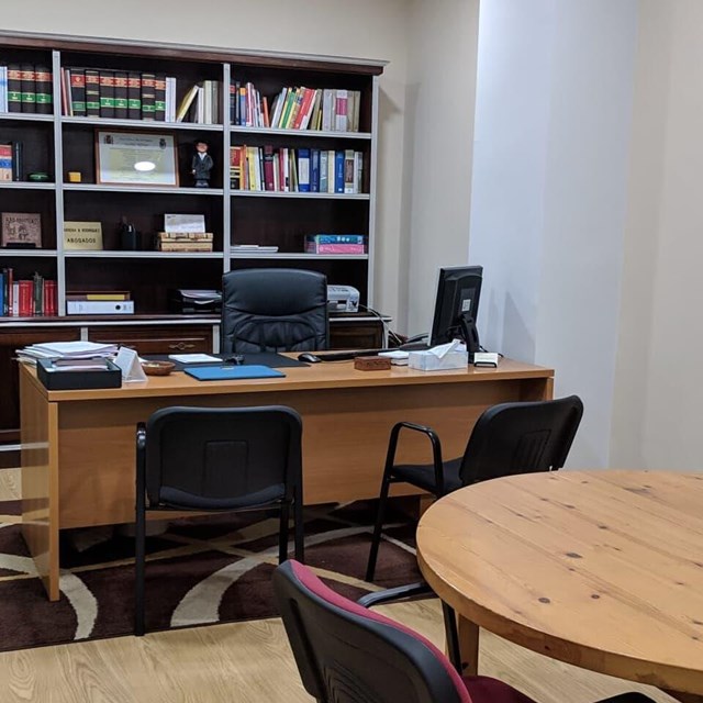  Le ayudamos a tramitar su herencia