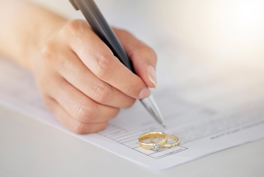 ¿Quién puede solicitar la modificación de medidas tras un divorcio? 